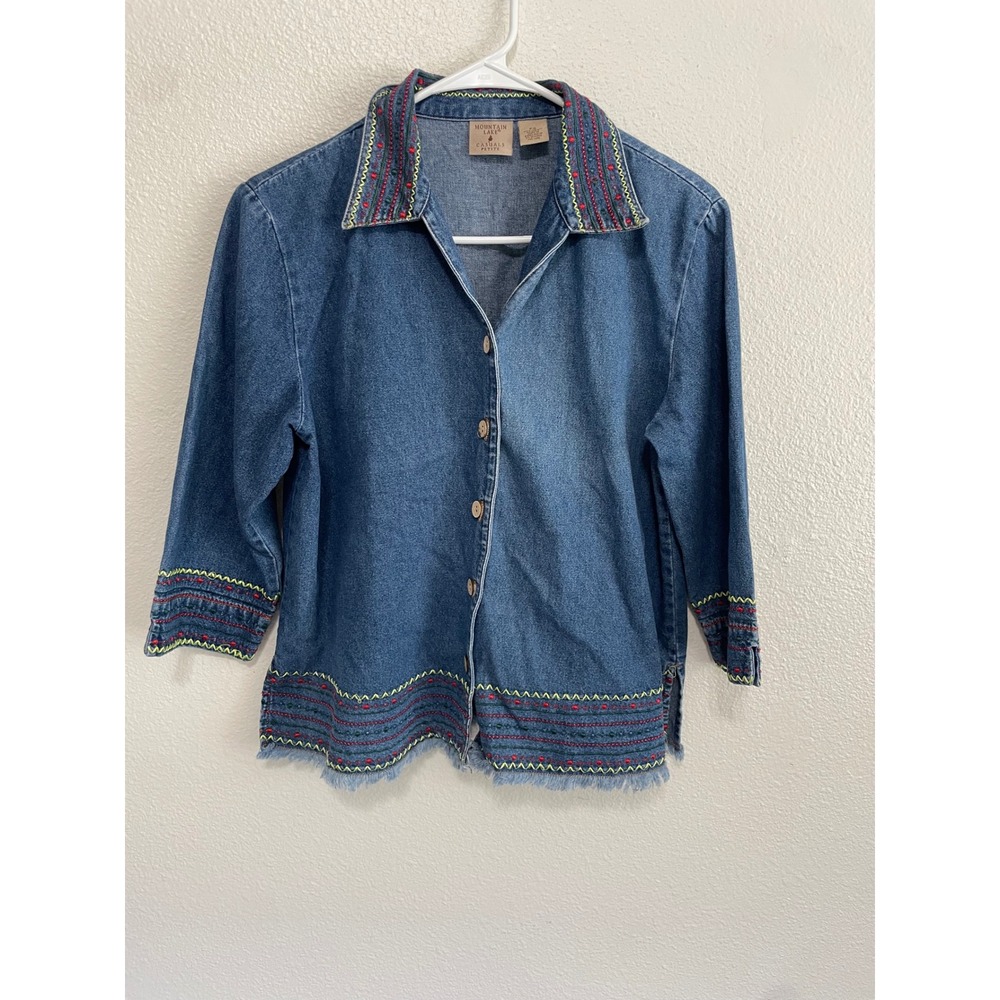 Mountain Lake Casual Denim Shirt Womens PS Blue Embroidered Boho Frayed Hem